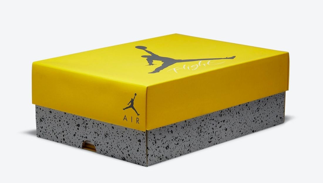 Air-Jordan-4-Lightning-Tour-Yellow-CT8527-700-2021-data-e-prezzo-7