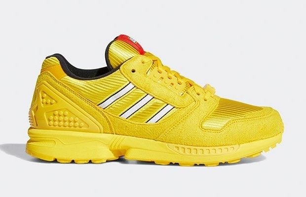 LEGO-adidas-ZX-8000-yellow-Data-Prezzo-7