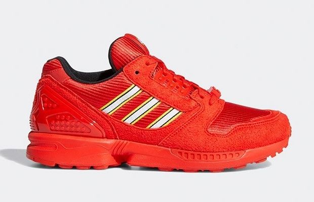 LEGO-adidas-zx-8000-red-Data-Prezzo-11