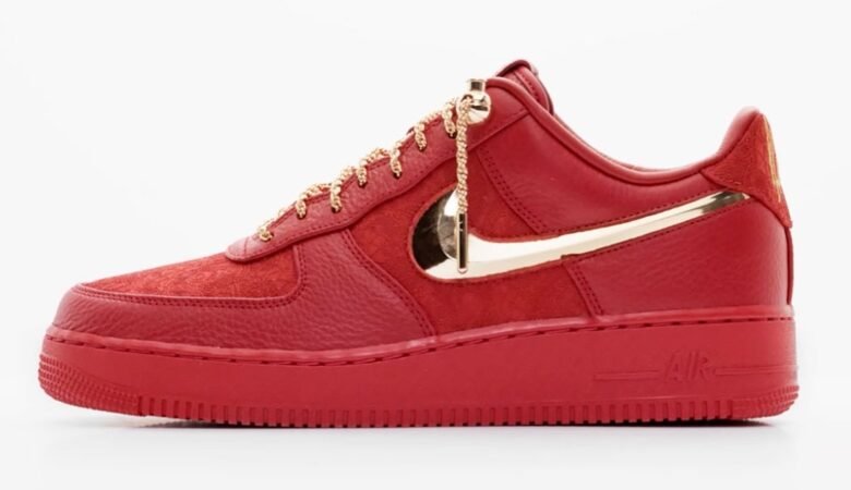 Victor Solomon x Nike Air Force 1 Low Gym Red IR2076-600 - vista laterale esterna